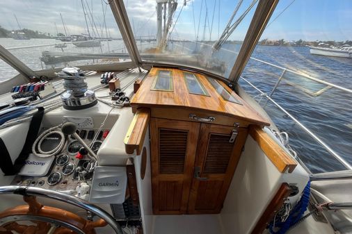 Cascade 44 image