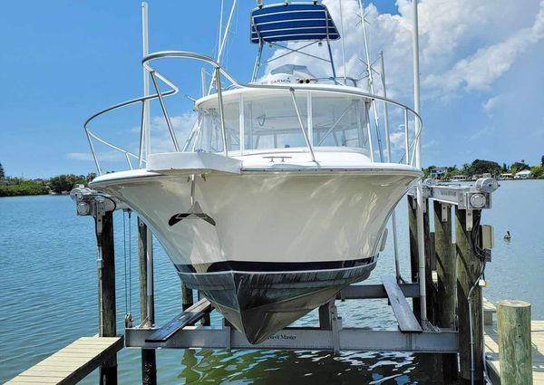 Luhrs 32 Open image