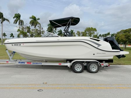 Bayliner DX2200 image