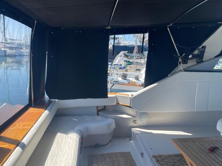 Sea Ray 460 Express Cruiser image