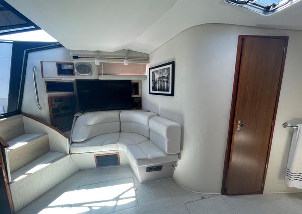 Sea Ray 460 Express Cruiser image