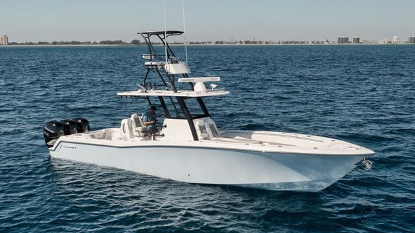 Invincible 36 Open Fisherman 