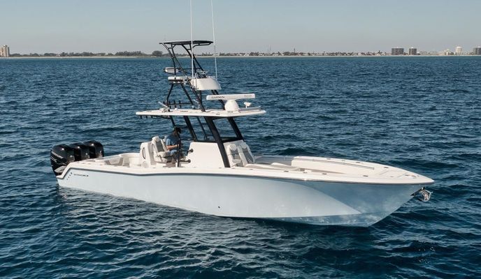 Invincible 36 Open Fisherman - main image