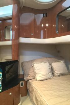 Sea Ray 450 Express Bridge image