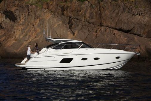 Princess Yachts V39 image