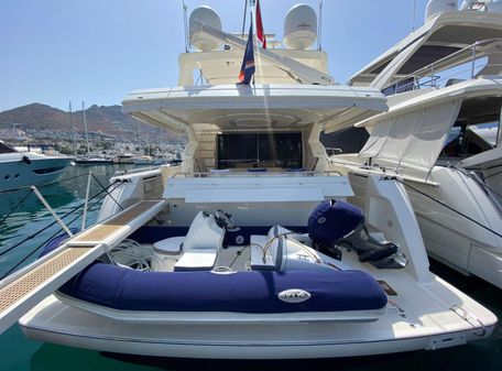 Ferretti Yachts 700 image