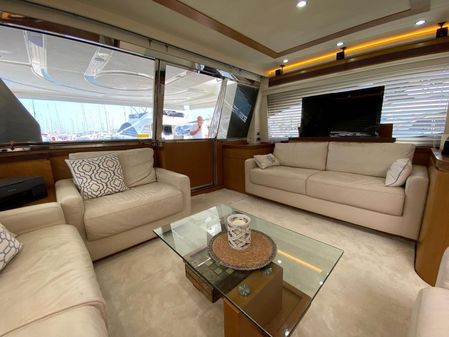 Ferretti Yachts 700 image