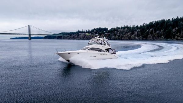 Sea Ray 52 Sedan Bridge image