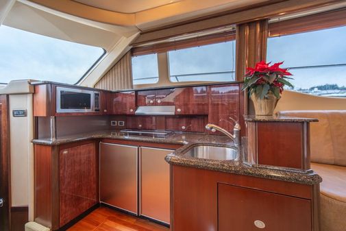 Sea Ray 52 Sedan Bridge image