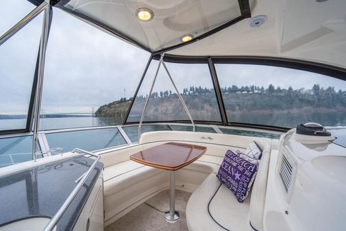 Sea Ray 52 Sedan Bridge image