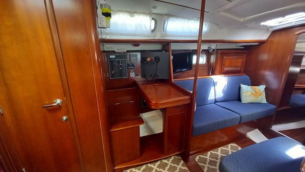 Beneteau 423 image