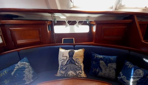 Beneteau 423 image