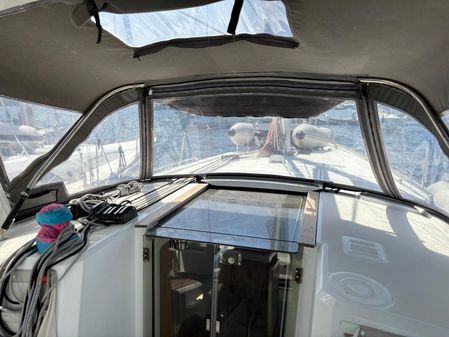 Beneteau 38.1 image