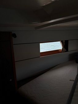 Beneteau 38.1 image