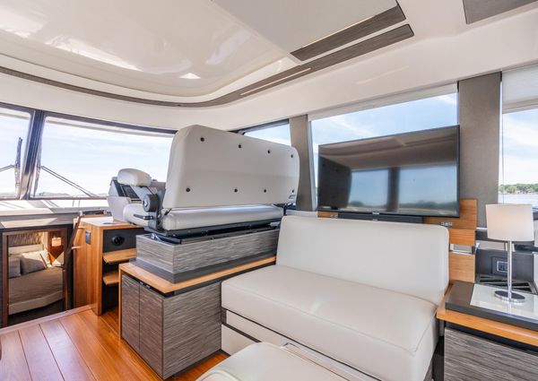 Tiara Yachts 49 COUPE image