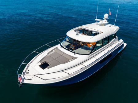 Tiara Yachts 49 COUPE image