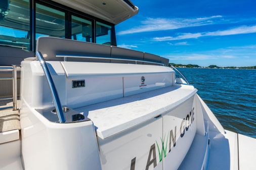 Tiara Yachts 49 COUPE image