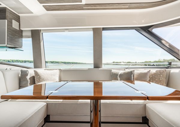 Tiara Yachts 49 COUPE image