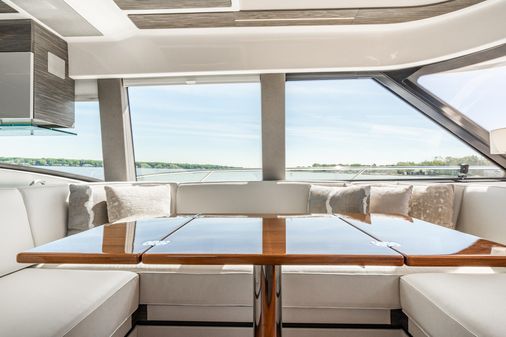 Tiara Yachts 49 COUPE image