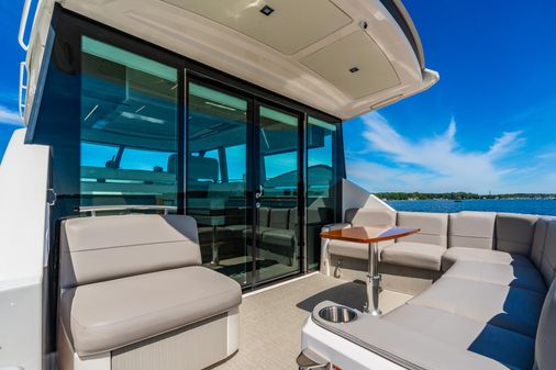 Tiara Yachts 49 COUPE image