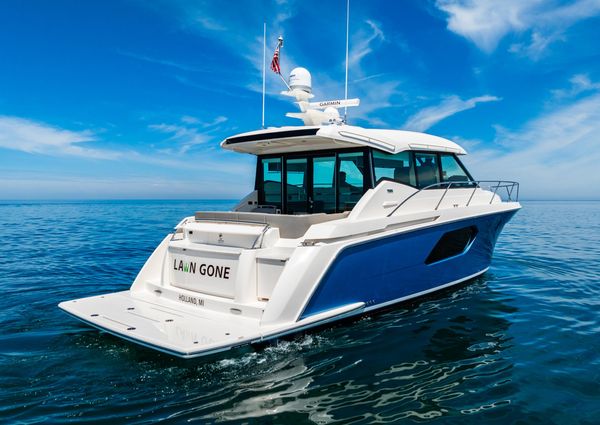 Tiara Yachts 49 COUPE image