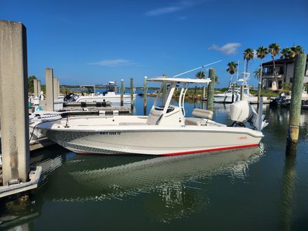 Boston Whaler 250 Dauntless image