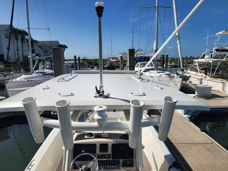 Boston Whaler 250 Dauntless image