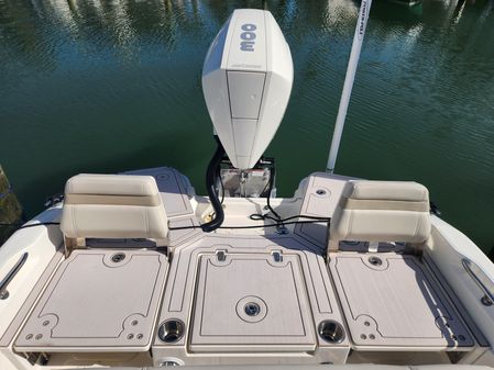 Boston Whaler 250 Dauntless image