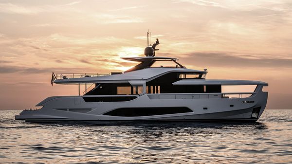 Ferretti Yachts INFYNITO 80 