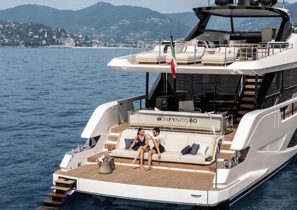 Ferretti Yachts INFYNITO 80 image