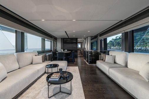 Ferretti Yachts INFYNITO 80 image