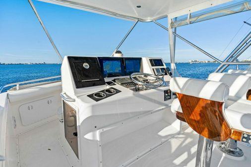 Cabo 35 Flybridge image