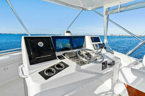 Cabo 35 Flybridge image