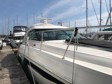 Sea Ray 410 Sundancer image