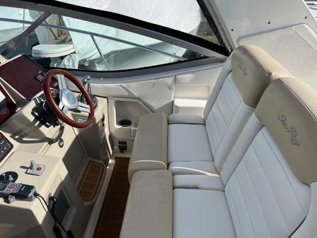 Sea Ray 350 Sundancer image