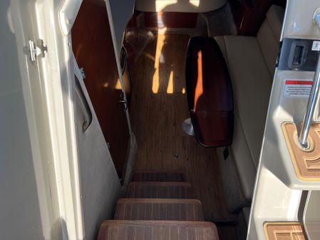 Sea Ray 350 Sundancer image