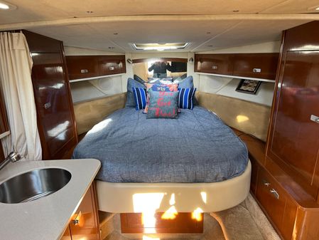 Sea Ray 350 Sundancer image