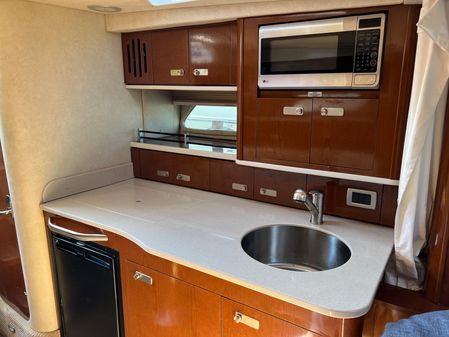 Sea Ray 350 Sundancer image