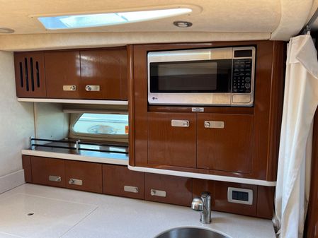 Sea Ray 350 Sundancer image