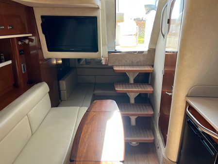 Sea Ray 350 Sundancer image