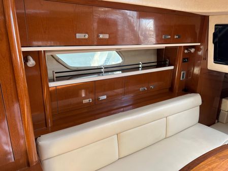 Sea Ray 350 Sundancer image