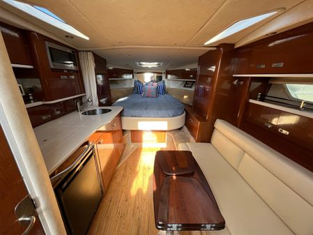 Sea Ray 350 Sundancer image