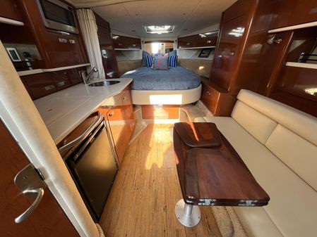 Sea Ray 350 Sundancer image