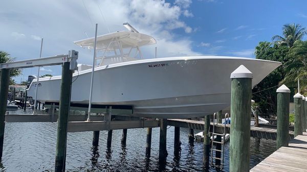 Invincible 36 Open Fisherman