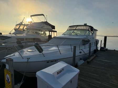 Cruisers Yachts 4450 Express Motor Yacht image