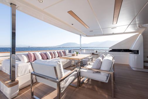 Custom Line Navetta 37 image