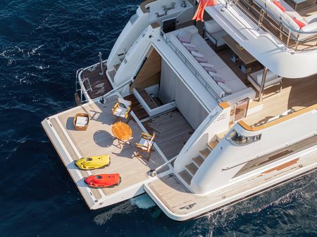 Custom Line Navetta 37 image