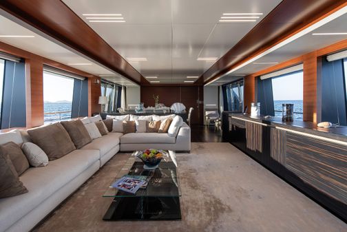 Custom Line Navetta 37 image