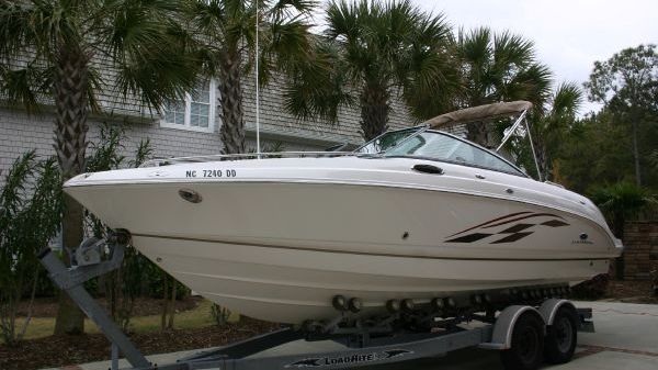 Chaparral 256 SSI Sportboat - 48 HOURS!-----------------             Not Sea Ray 