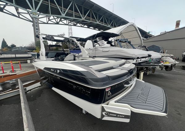 Malibu Wakesetter 25 LSV image